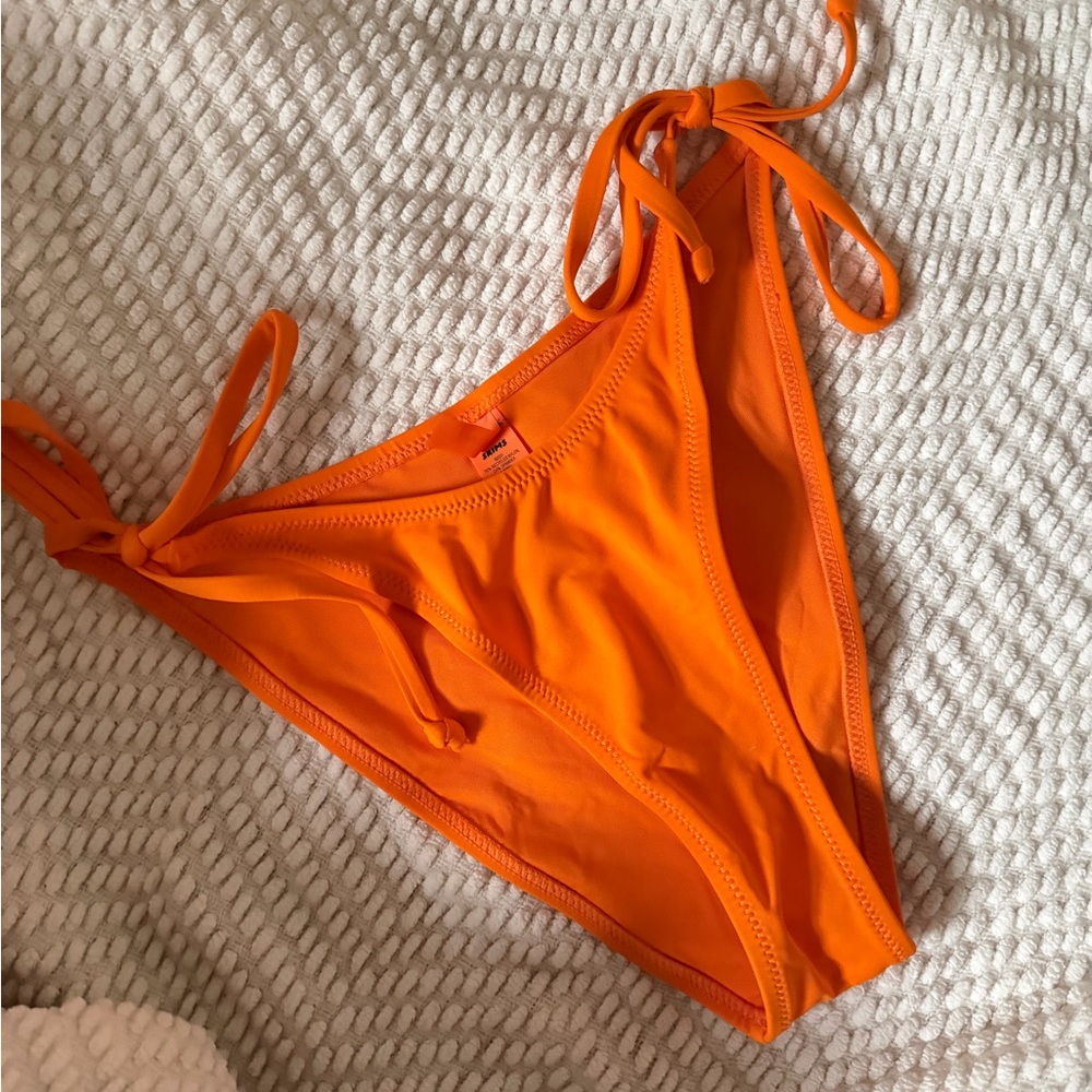 Skims bikini bottom orange